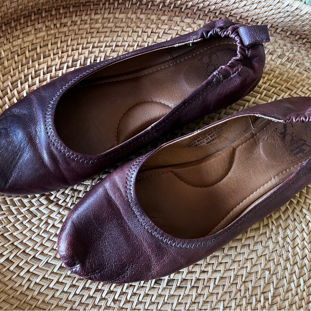 Sofft Classic Brown Leather Ballet Flats